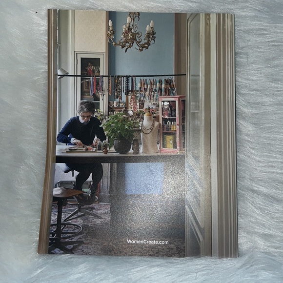 Where Women Create Magazine – Winter 2022. New. - Picture 3 of 4